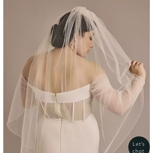Elegant White Bridal Veil